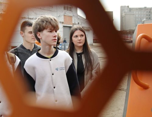 От идеи до агрегата: учащиеся Детского технопарка изучили производство «АМКОДОРа»