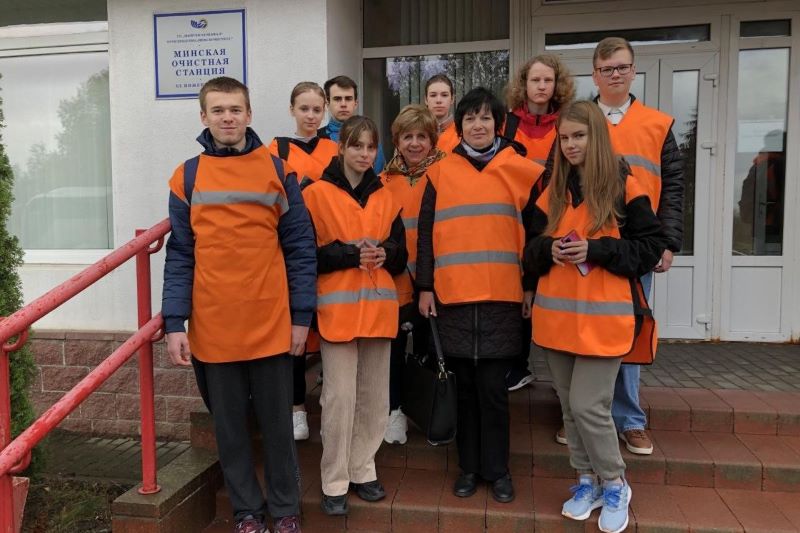 Что плавает в канализации, или как очищают сточные воды: учащиеся направления «Зелёная химия» посетили Минскую очистную станцию